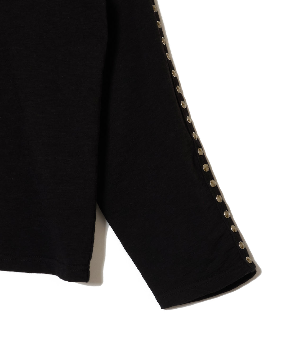 PEARL BUTTON TEE