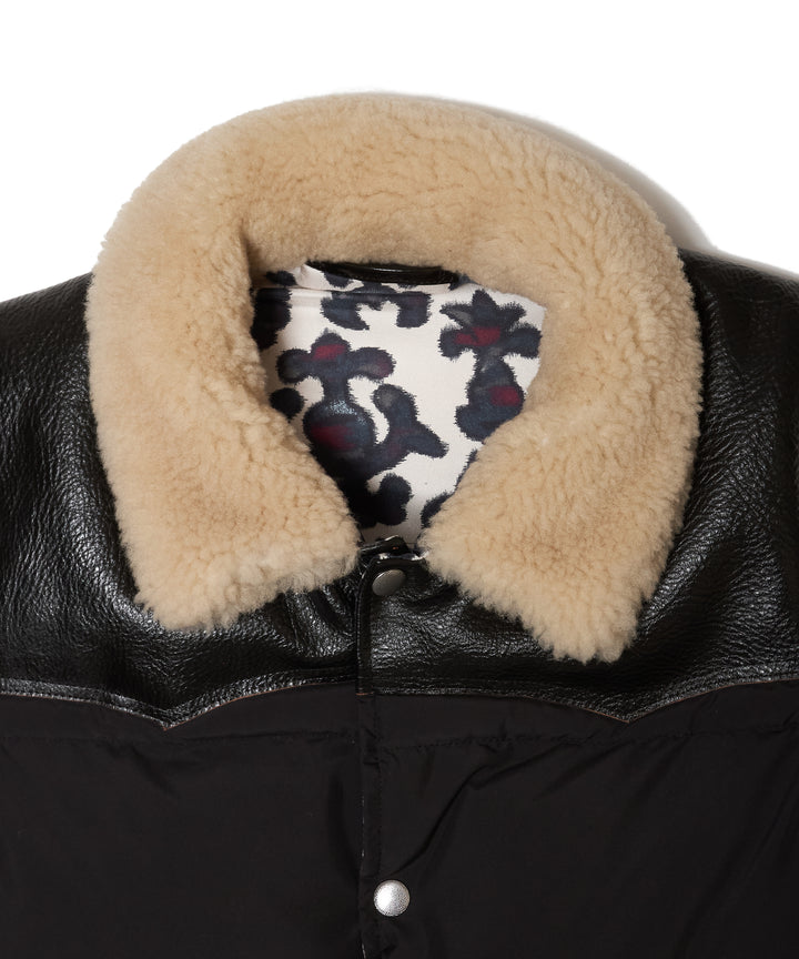 DOWN VEST