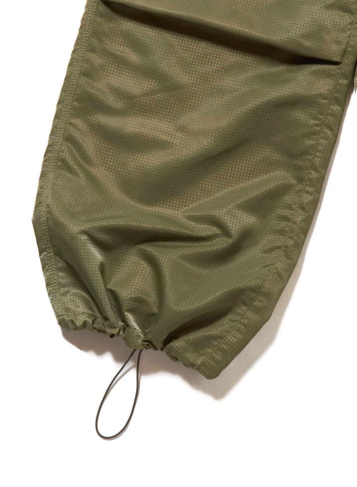 NYLON PUNCHING CARGOTROUSERS