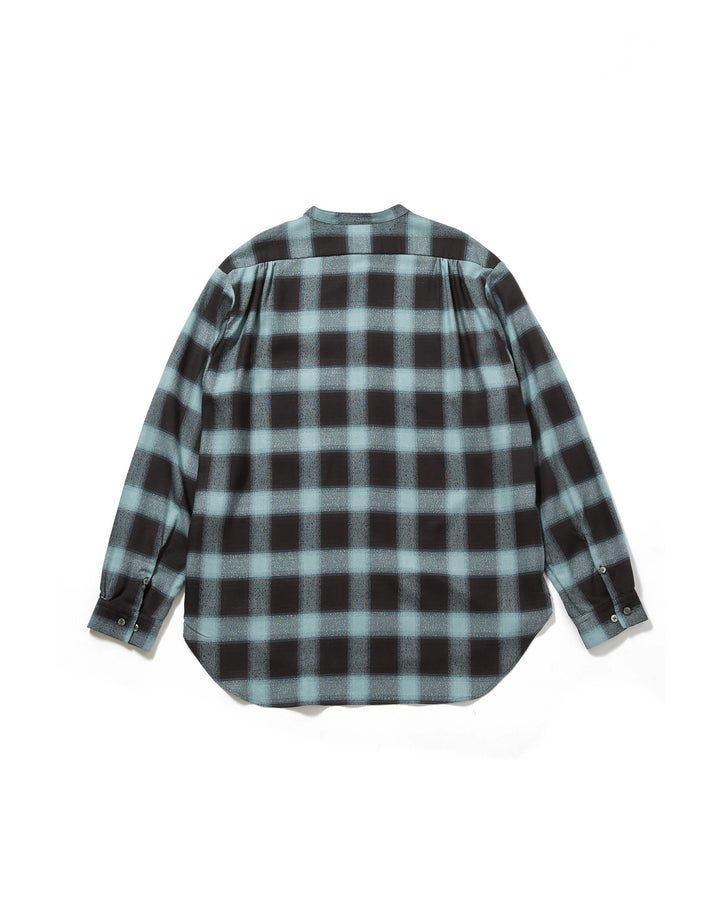 OMBRE PLAID STUD-BOTTUN BLOUSE