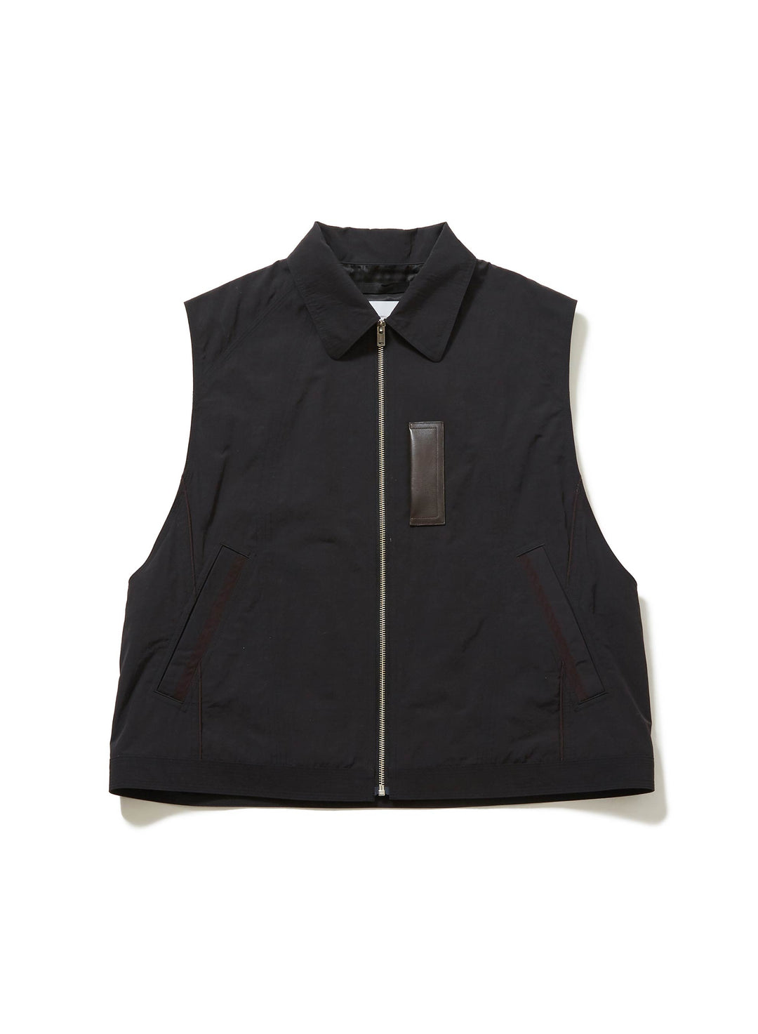 SWITCHING NYLON VEST