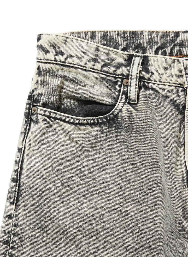 ACID WASHED MODERN DENIM SHORTS