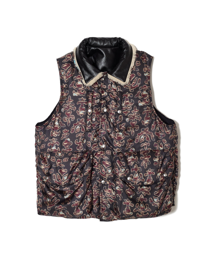DOWN VEST