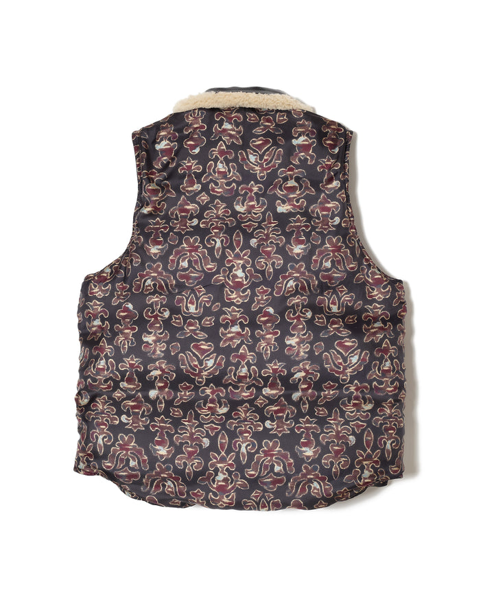 DOWN VEST