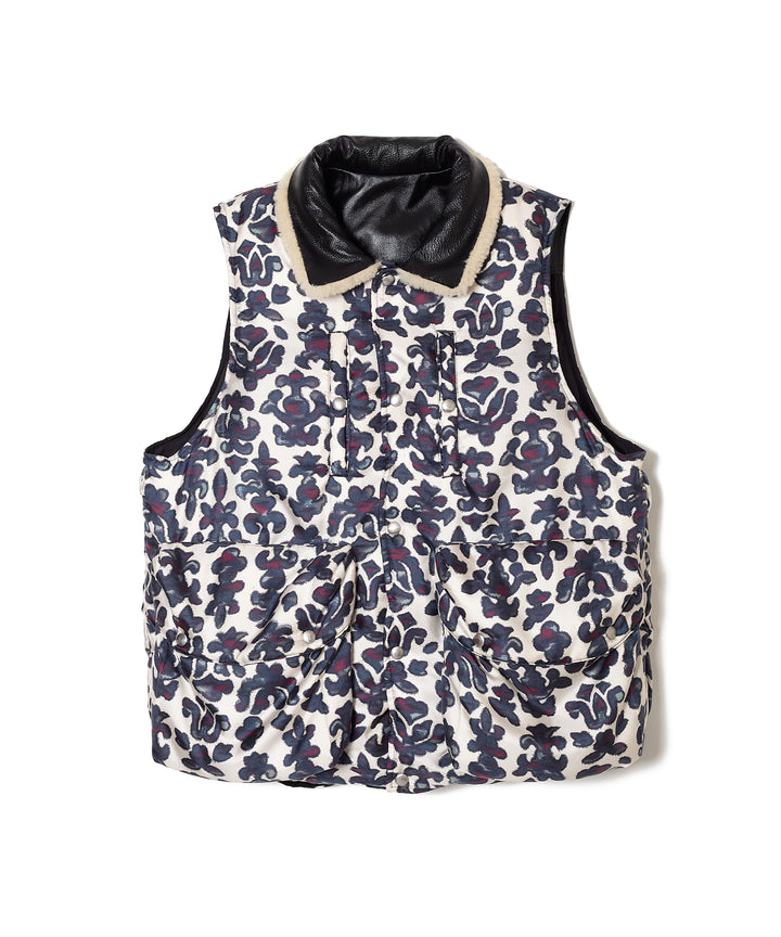 DOWN VEST