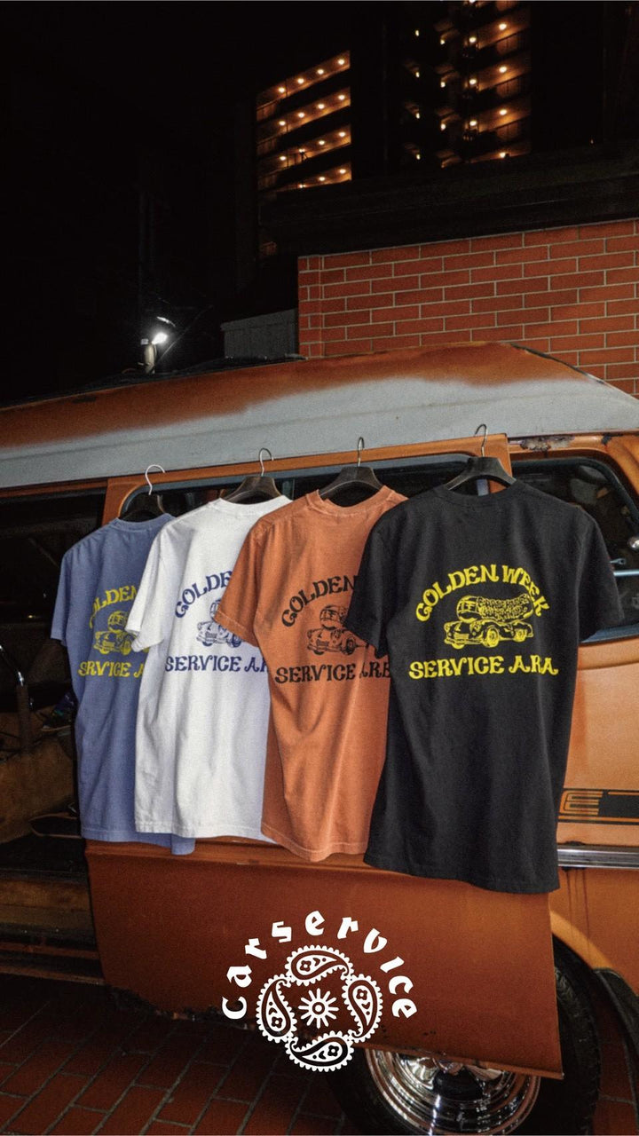 "CAR SERVICE" HOT DOG TEE