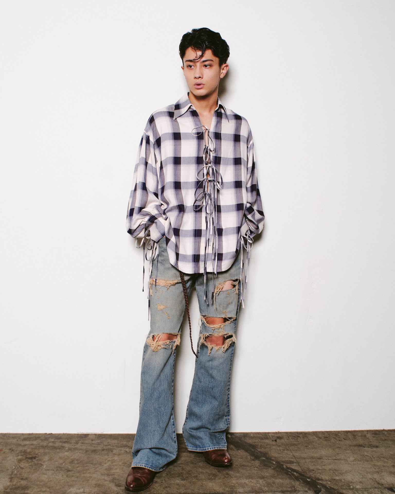 DAMAGED MODERN DENIM PANTS FLARED CUT – SUGARHILL TOKYO