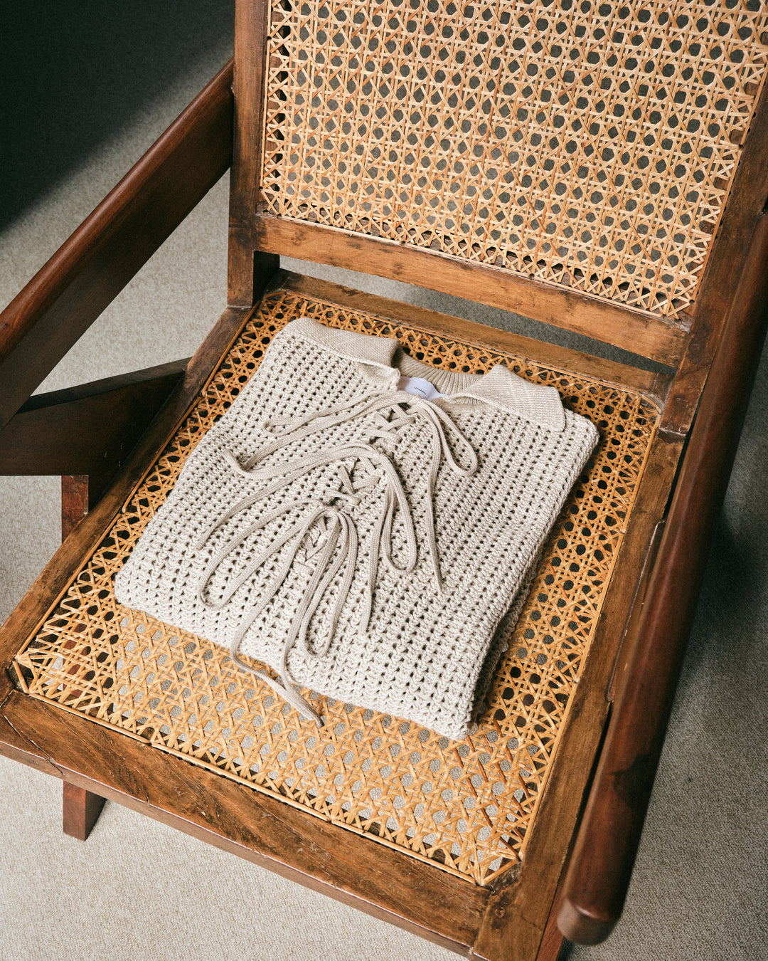 STRING KNIT PULLOVER