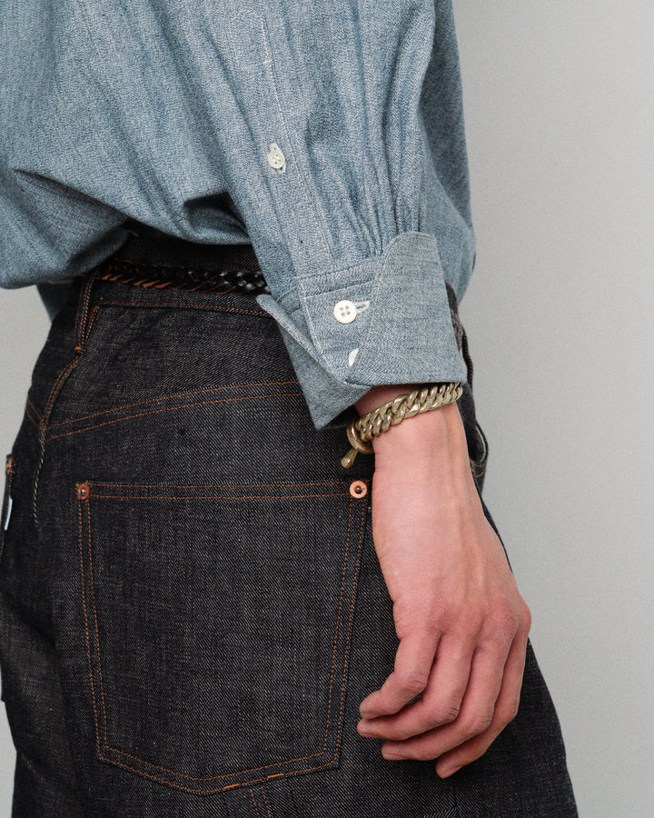 OVAL BUCKLE STUDDED BELT