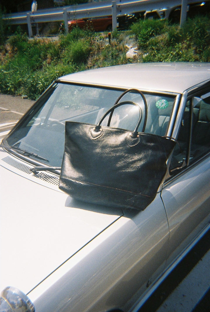 LEATHER TOTE BAG
