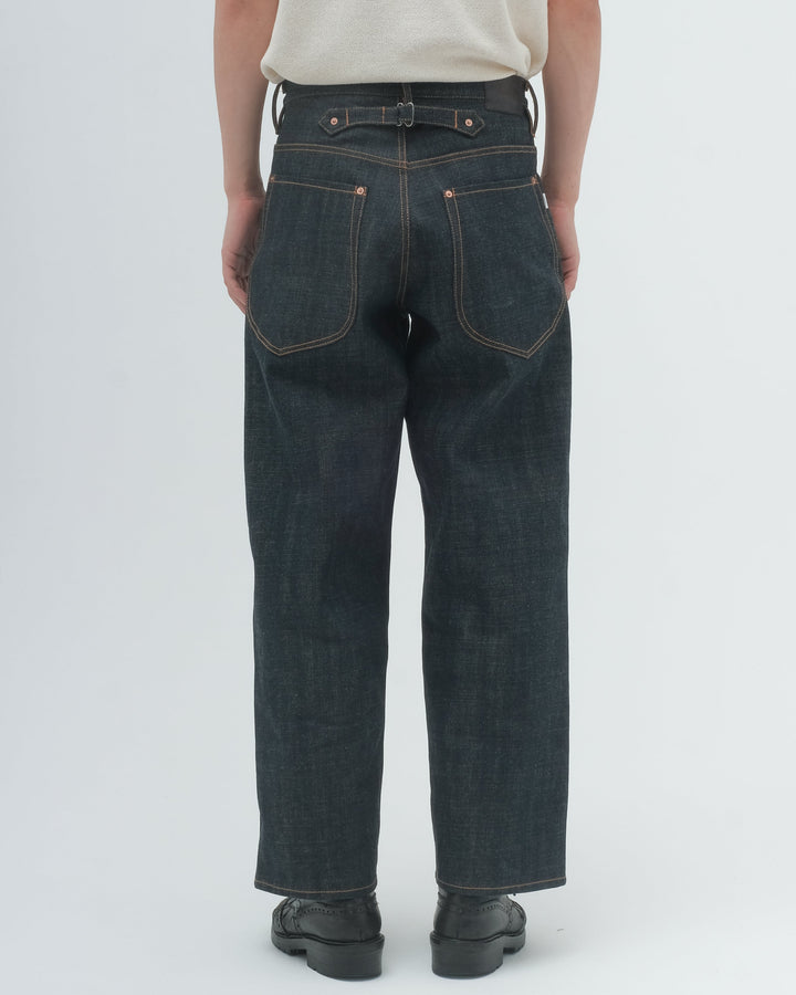 CLASSIC DENIM PANTS